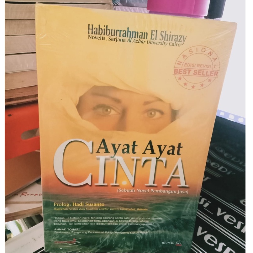 Jual BUKU AYAT AYAT CINTA SEBUAH NOVEL PEMBANGUN JIWA BY HABIBURRAHMAN