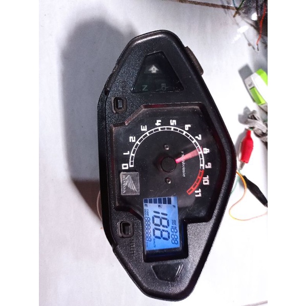 Jual speedometer honda Megapro monoshock old SECOND original | Shopee ...