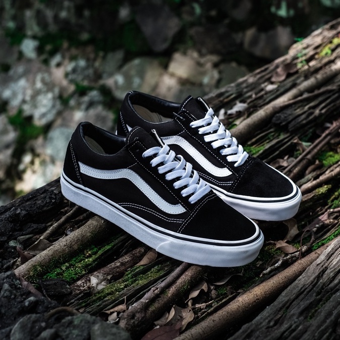 Vans old hotsell skool black indonesia