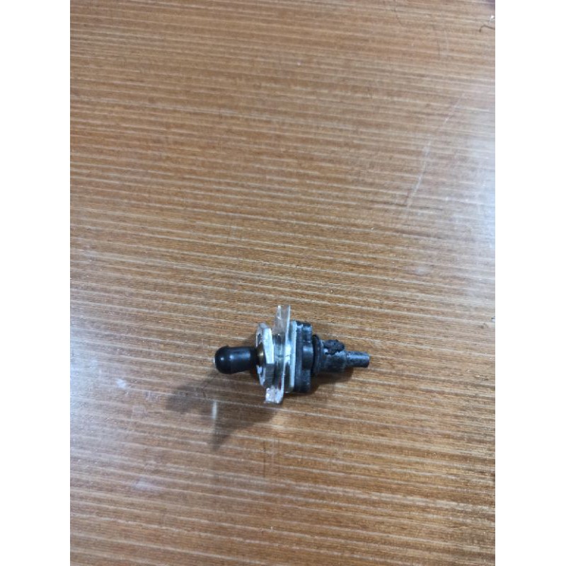 Jual Stop Kontak Saklar Switch On Off Sparepart Chainsaw 070 | Shopee ...