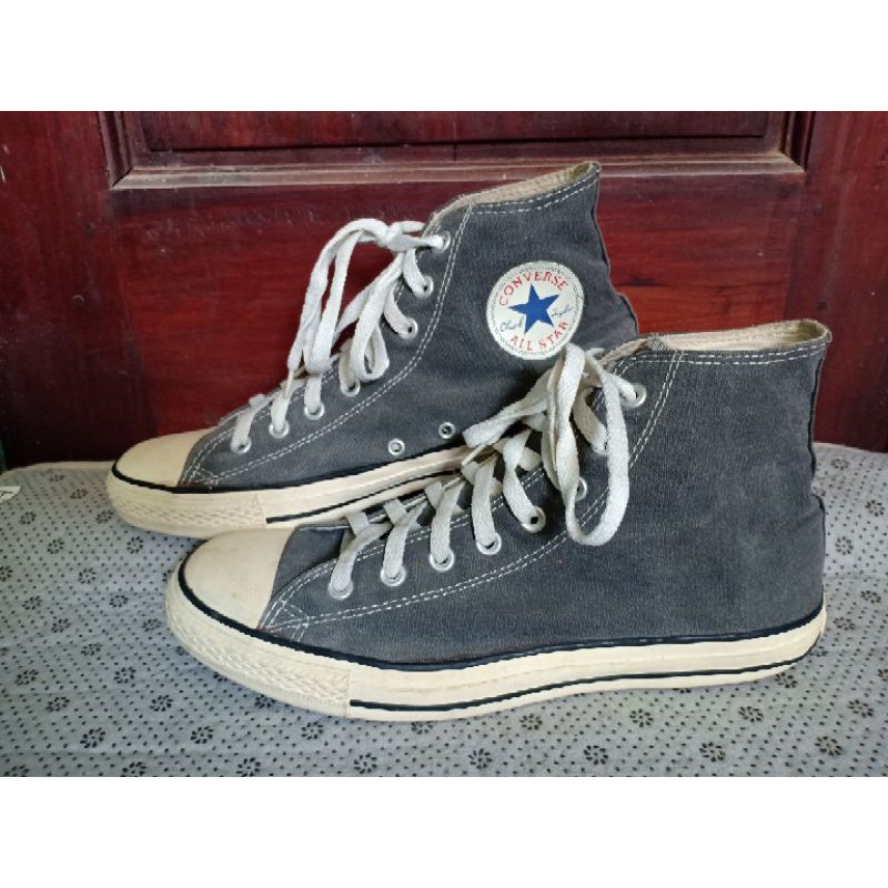 At dræbe band Afskrække Jual Sepatu Converse Second ORI /Converse Bekas ORIGINAL 100% WARNA ABU  LEVIS | Shopee Indonesia