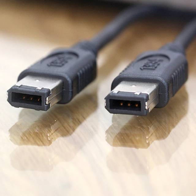 Jual KABEL FIREWIRE IEEE 1394A 6 PIN TO 6 PIN 1,5 METER HITAM HIGH ...