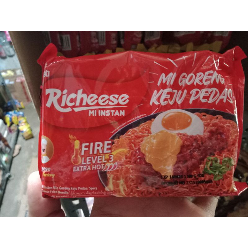 Jual Mie Richeese Mie Goreng Keju Pedas 5Pcs | Shopee Indonesia