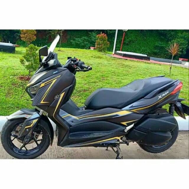 Jual DECAL XMAX HITAM LIST GOLD FULLBODY | Shopee Indonesia