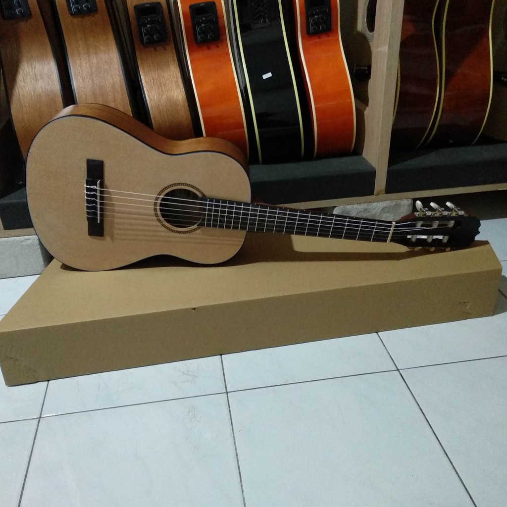 Jual Gitar Akustik Cowboy Original Cg Classic Nilon Nylon Shopee Indonesia