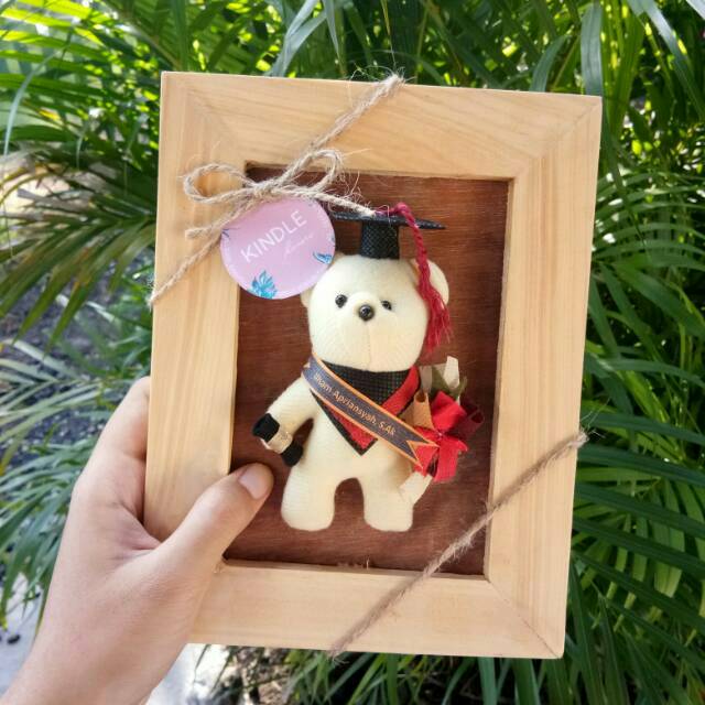 Jual Boneka in Frame - Boneka Wisuda - Figura Wisuda - Hadiah Wisuda ...