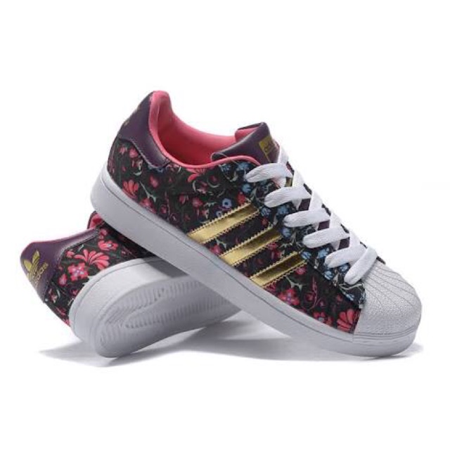 adidas gazelle silver green womens Adidas Unisex Superstar Supermodified Cream White / Dash Grey / Matte  Silver Low Top Sneakers