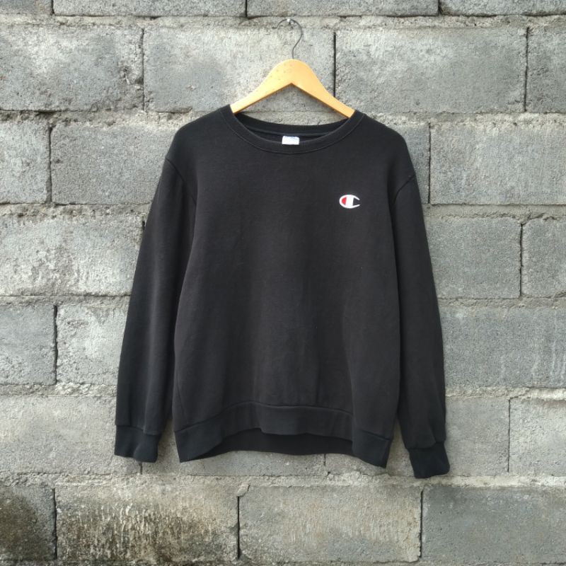 Jual crewneck champions second crewneck original second crewneck