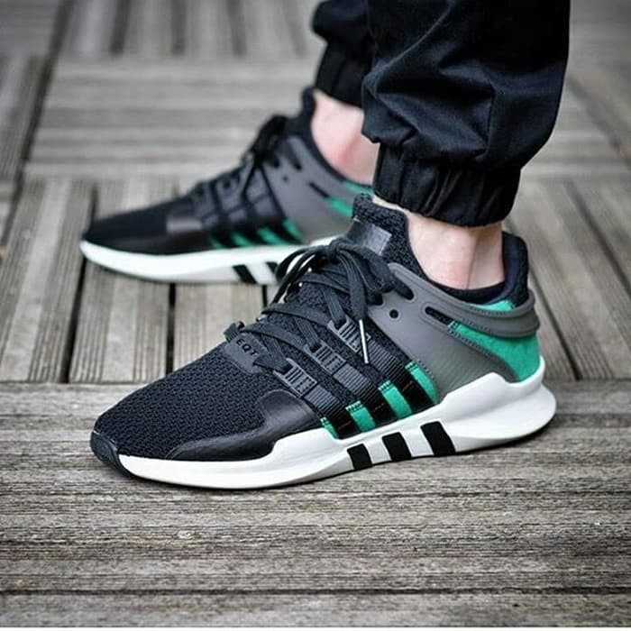 Sepatu 2025 eqt original