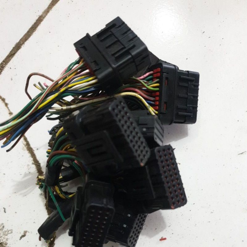 Jual soket socket konektor ecu ecm cdi injeksi pin 33 kabel original