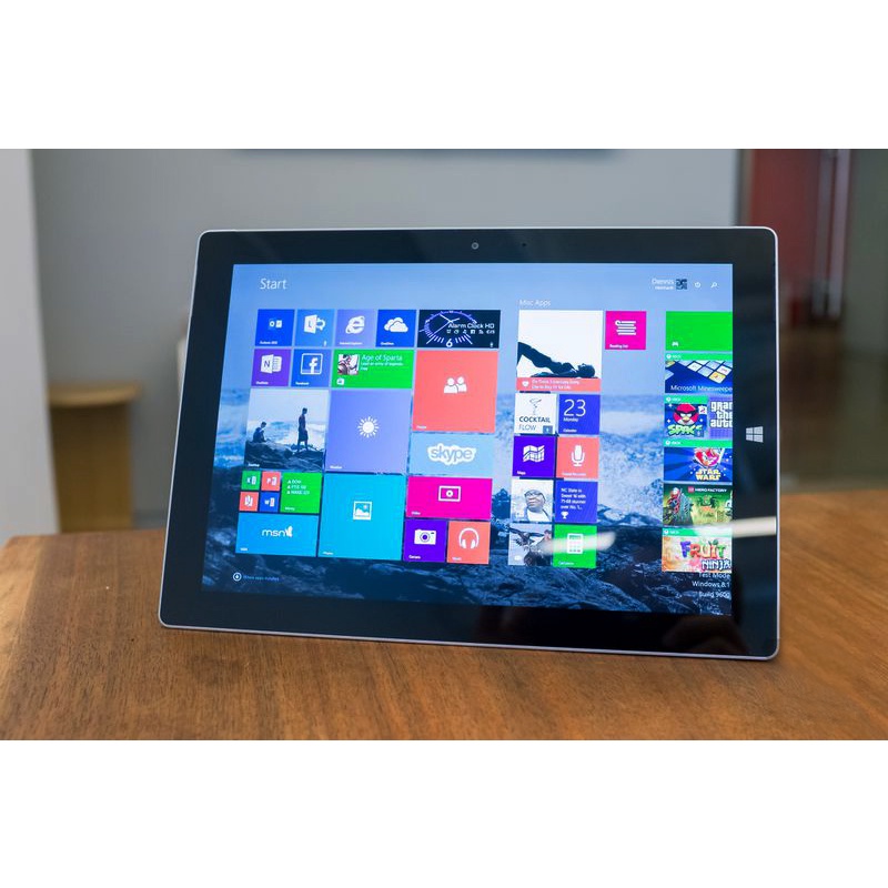 Microsoft Surface3 1657 タブレット Microsoft Surface3 1657 4GB