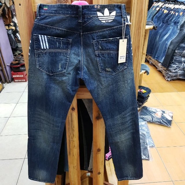 Celana shop jeans adidas