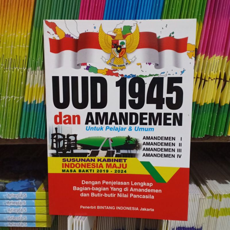 Jual Buku Undang Undang Dasar / UUD 1945 Dan Amandemen Untuk Pelajar ...