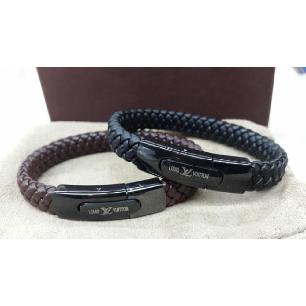 Jual Gelang Lv Pria Oktober 2023 Harga Termurah - Cicil 0% 3x di Tokopedia