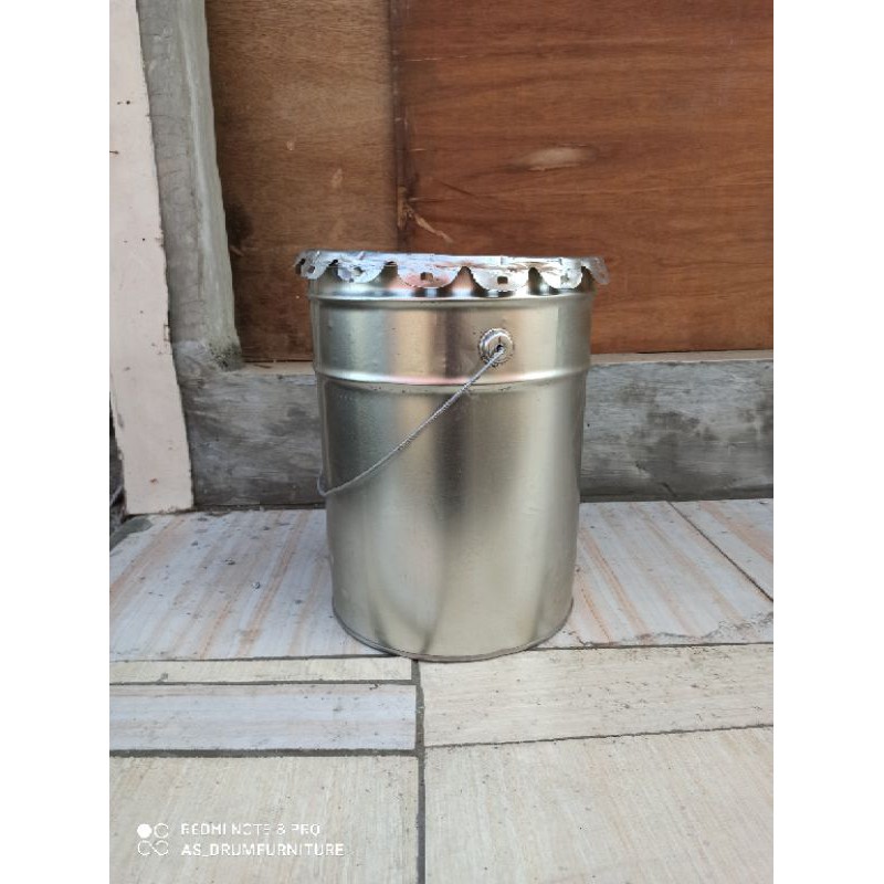 Jual Kaleng Pail Bekas Cat 25kg 2 Pcs Tong Shopee Indonesia 5179