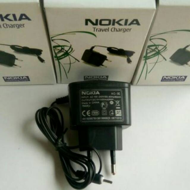 Chargeur Secteur + Câble USB Pour Nokia N93i, N95, N96 - Neuf Sous Emballage - Témoin Lumineux