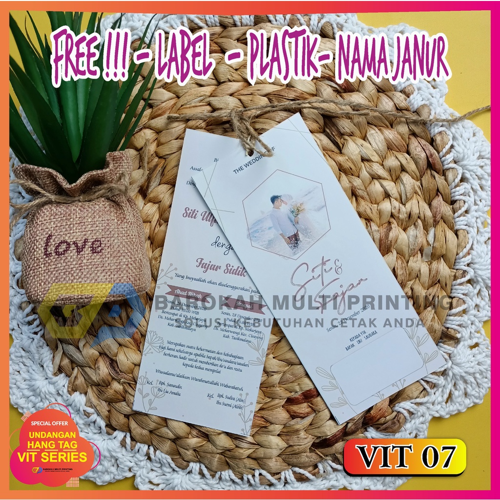 Jual UNDANGAN PERNIKAHAN PAKAI FOTO MURAH UNDANGAN HANG TAG MINIMALIS