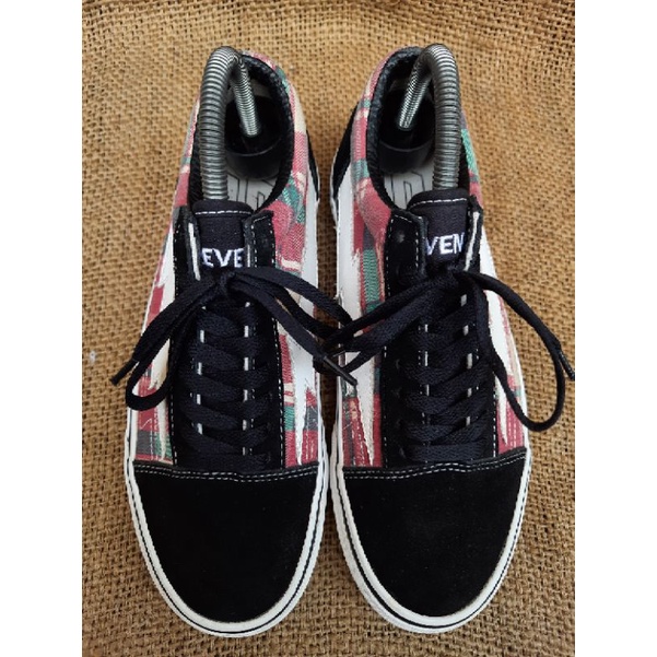 Plaid revenge storm clearance
