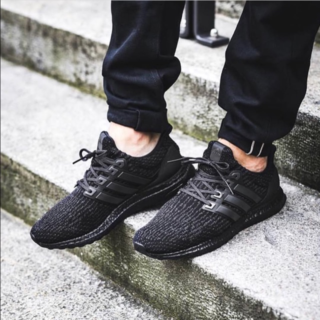 Ultra boost 2025 triple black indonesia