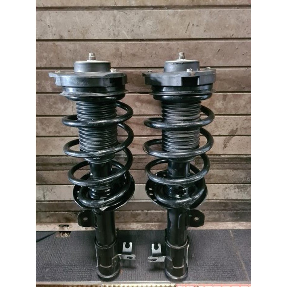 Jual Jual Shockbreaker Coil Spring Per Support Depan Wuling Cortez ...