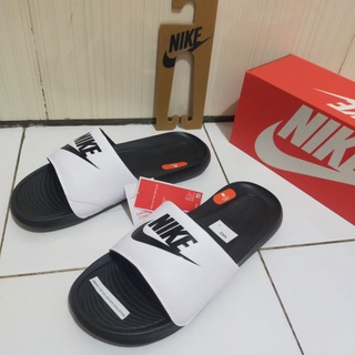 Zalora best sale sandal nike