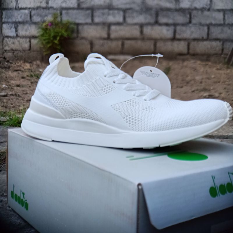 Diadora store remigio white