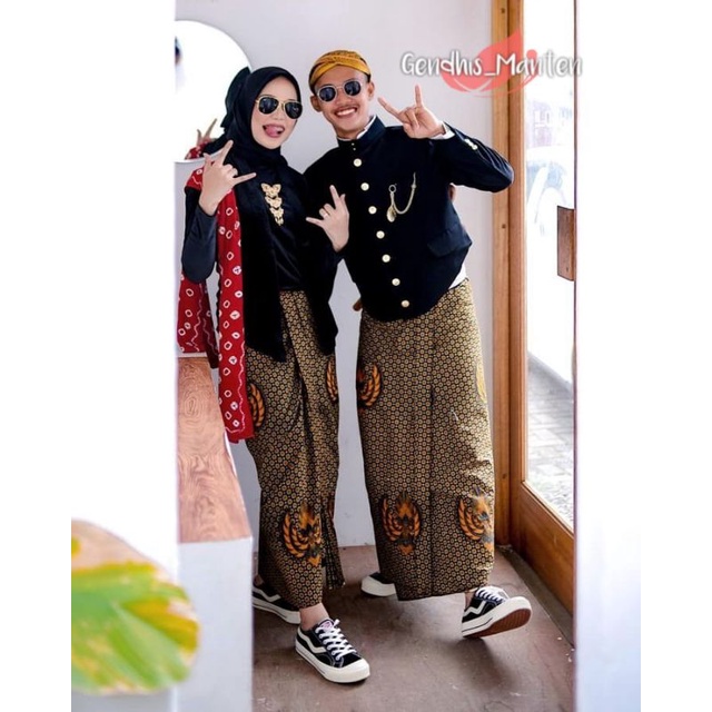 Jual Set Baju Prewed Instan / Baju Adat Model Jogja - Truntum Garuda
