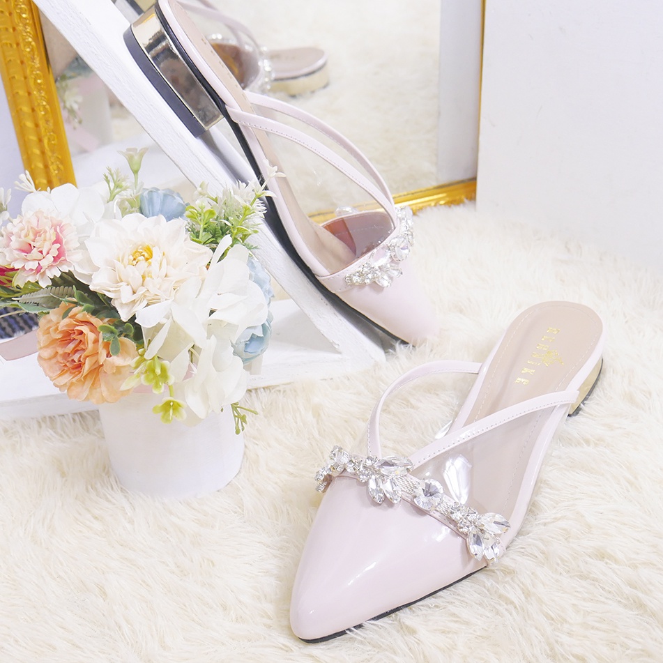 Sepatu high heels 2 cm hot sale