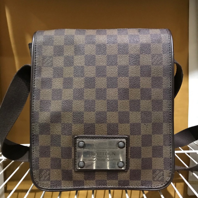 Harga Sling Bag Louis Vuitton Originalism