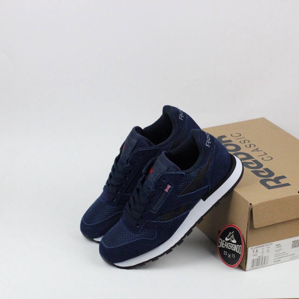 Jual Sepatu REEBOK CL Leather Utility Navy Biru Dongker | Shopee Indonesia
