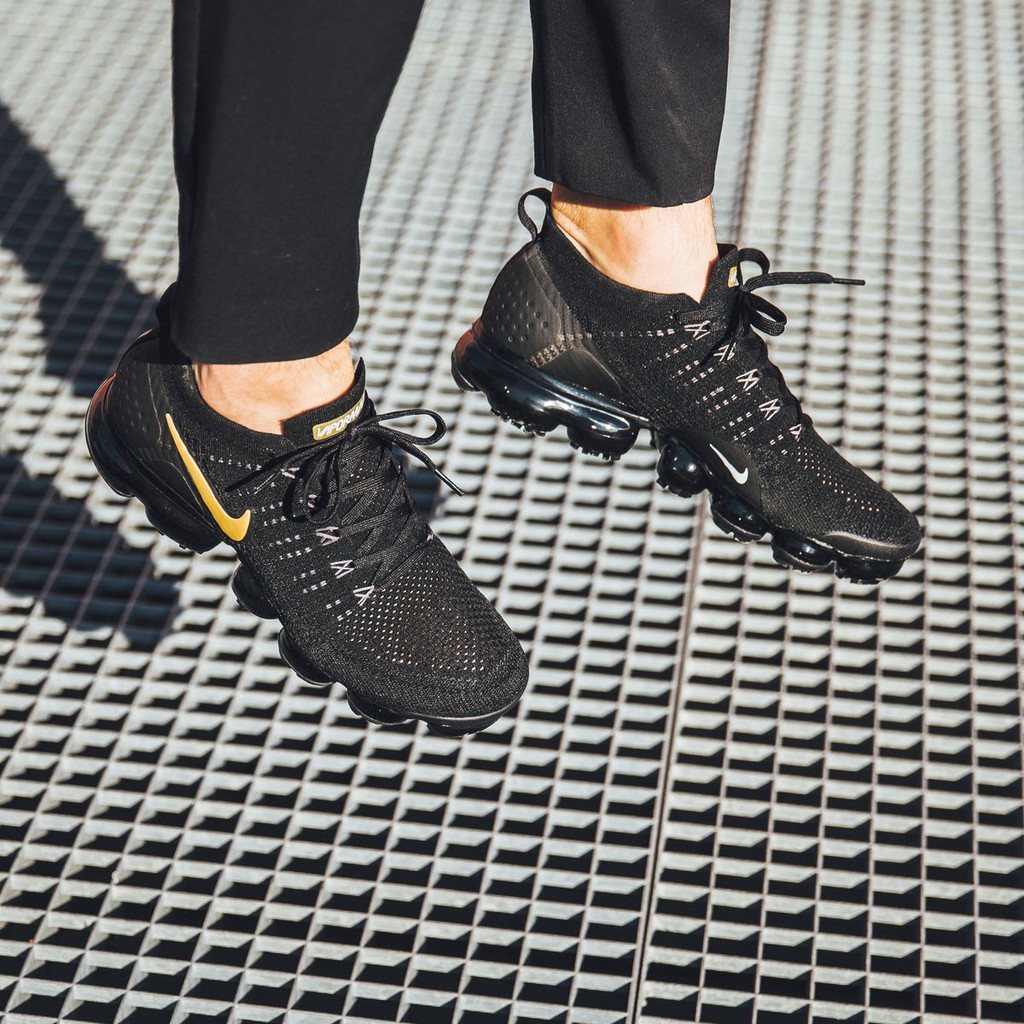 Jual Sepatu Nike Air Vapormax Flyknit 2.0 Black Gold Premium