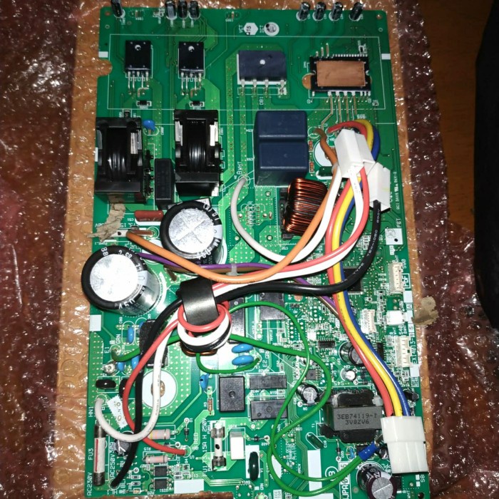 Jual Modul pcb outdoor ac DAIKIN INVERTER 2pk original | Shopee Indonesia