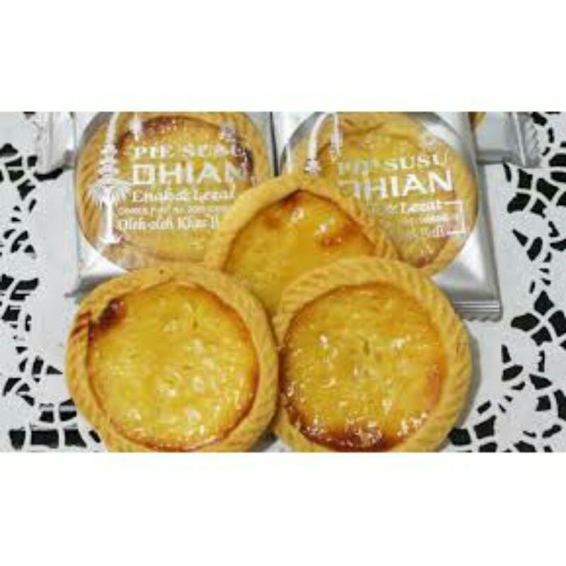 Jual Pie Susu Merk Dhian Isi 10pcs 400gr Khas Bali Shopee Indonesia