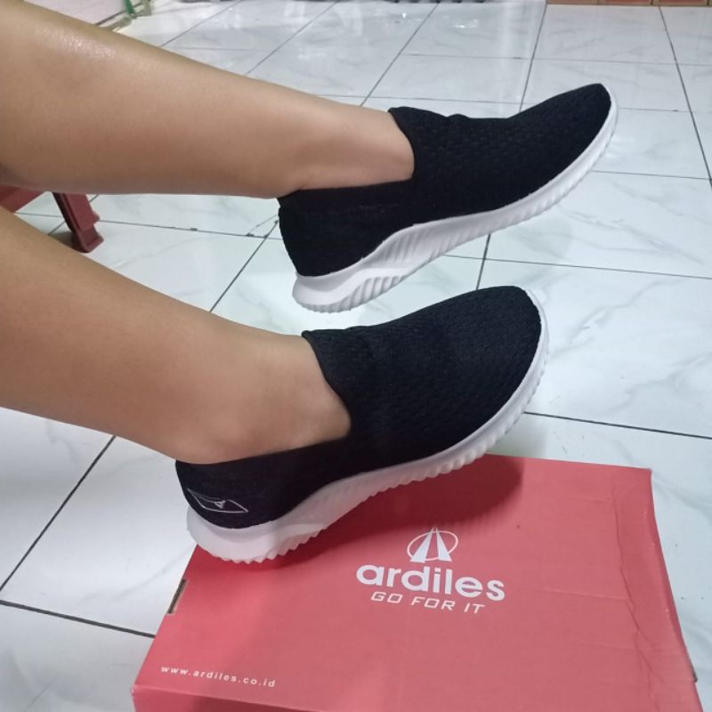 Jual Sepatu Ardiles Original Shopee Indonesia