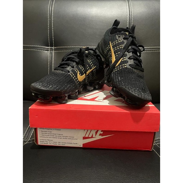 Air vapormax flyknit 3 black metallic gold sale