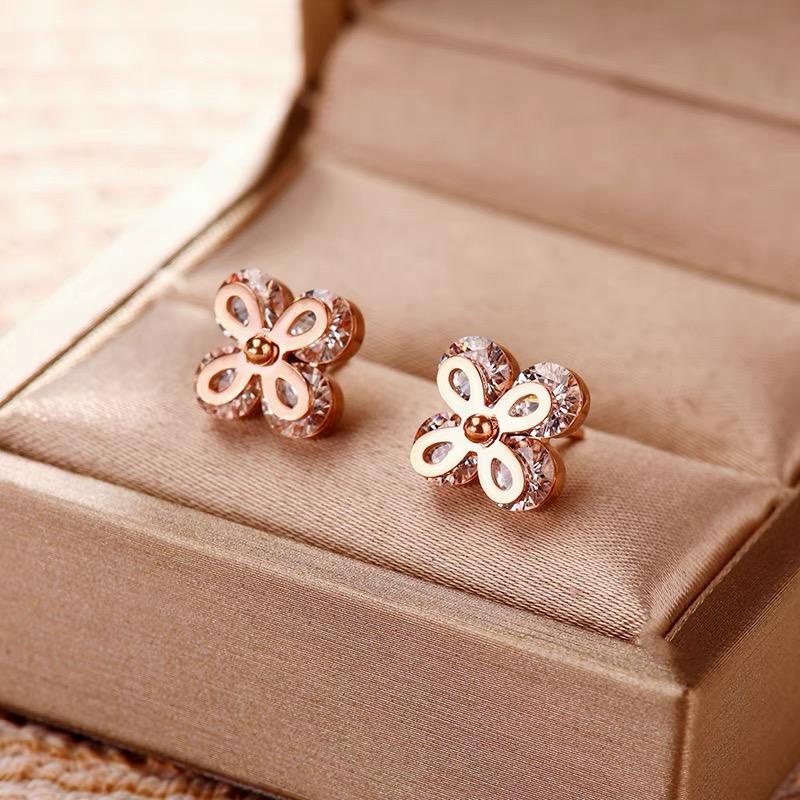 Jual COD! anting titanium stud bunga diamond anti karat import | Shopee ...