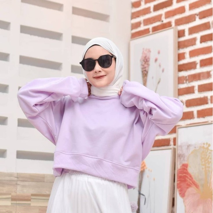 Sweater hotsell crop oversize