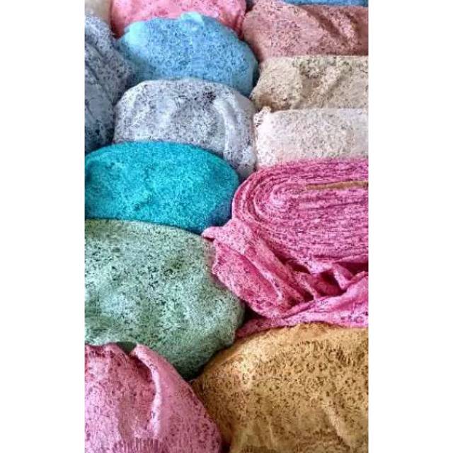 Jual BAHAN BRUKAT / KAIN BROKAT RENDA MOTIF RANG RANG HARGA PER 0, 5M ...