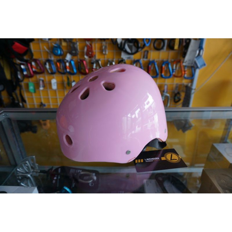 Jual Helm outdoor outbound rafting panjat wall climbing flying fox ...