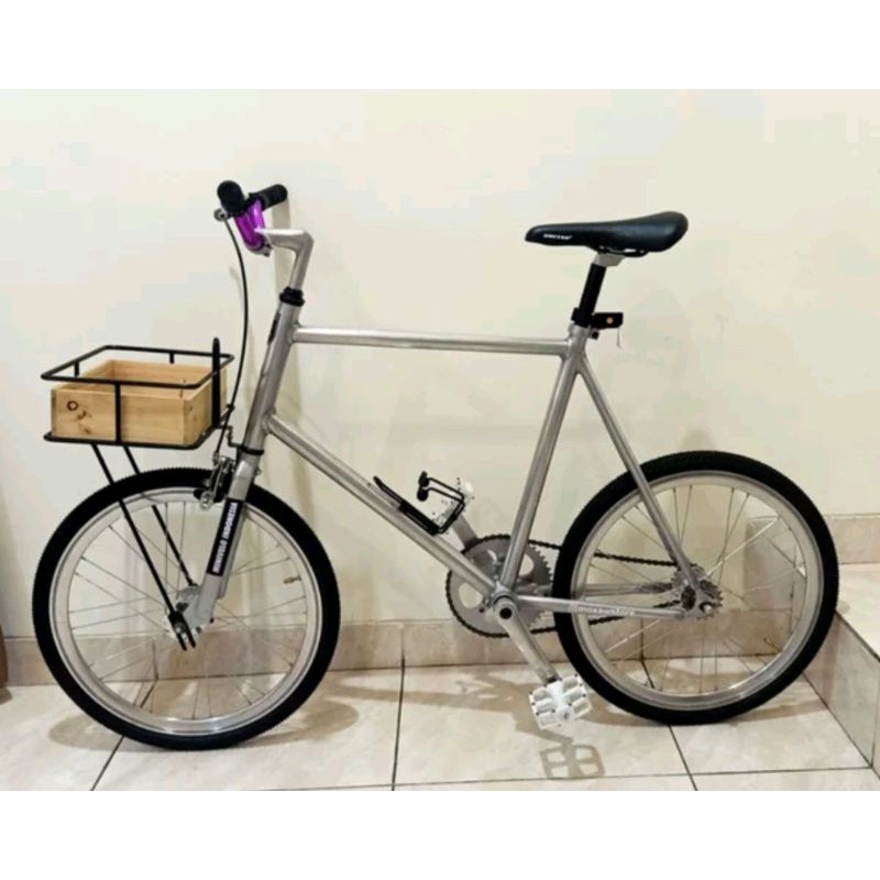 United mini sale velo