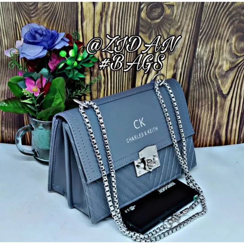 Jual TAS SELEMPANG WANITA TERBARU 2024 - SLING BAG ANISA BAG'S HITAM