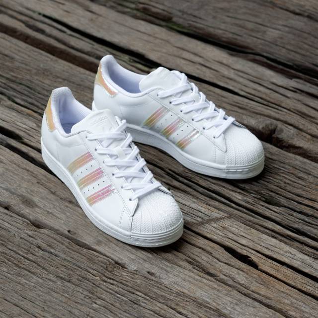 adidas gazelle silver green womens Pane Zephyr Training Pouching Women's Shoes  Hologram Fade