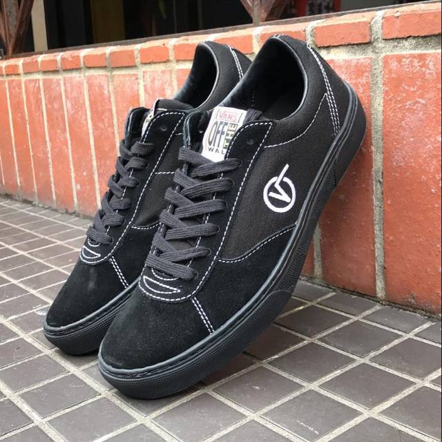 Vans paradoxxx black gum sales