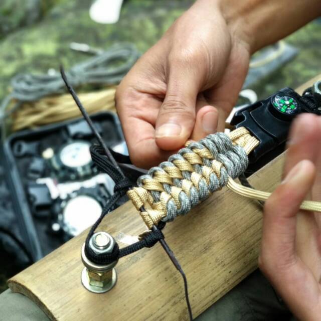 Jual Tali jam tangan paracord ARCORD550 custom tali, strap jam tangan ...