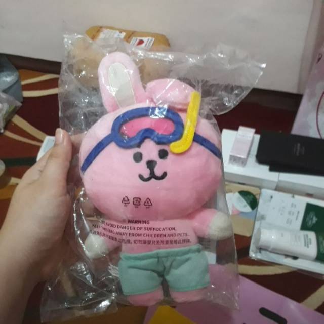 Jual BT21 VON VOYAGE SUMMER EDITION COOKY READY STOCK | Shopee Indonesia