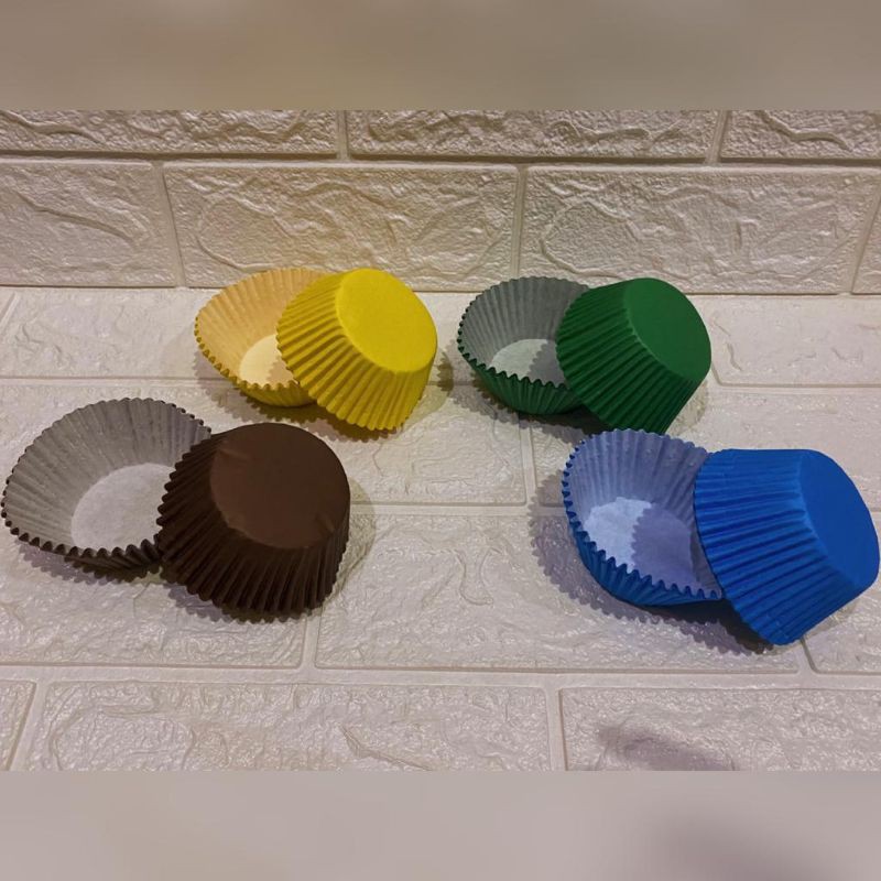 Jual Cupcake Kertas Bulat Warna Uk. 125mm x 55mm | Shopee Indonesia