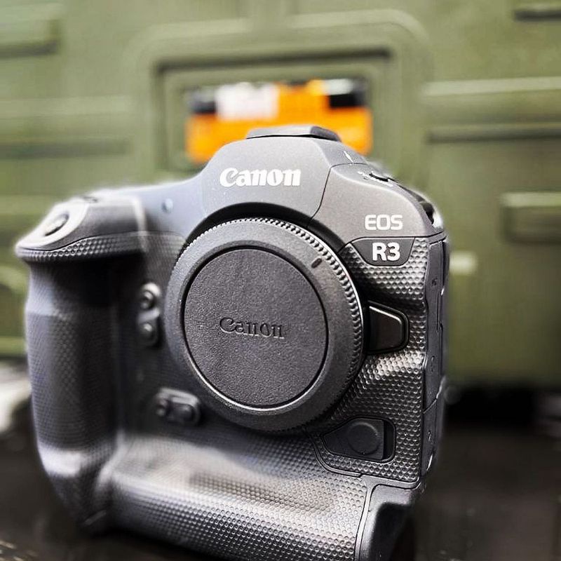 Jual Canon EOS R3 Mirrorless Camera Shopee Indonesia