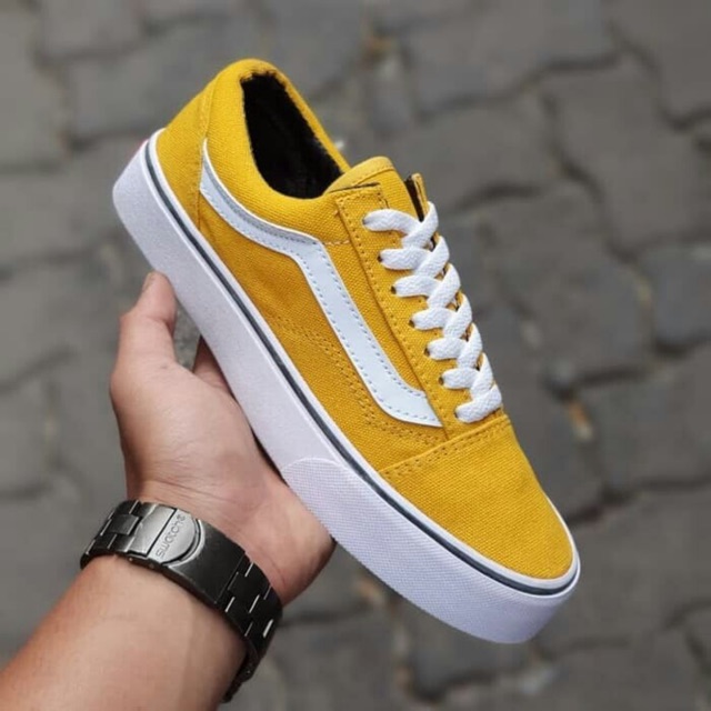 Vans old skool outlet kuning
