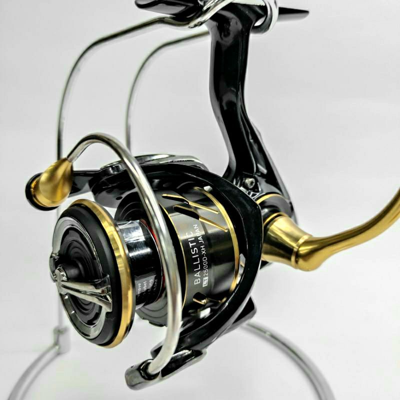 DAIWA BALLISTIC LT 1000D-XH JAPAN spinning reel