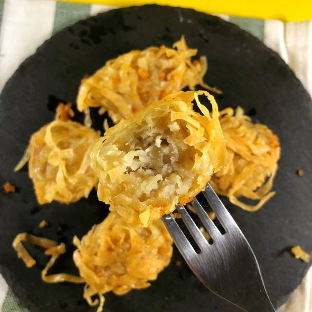 Jual CURLY FRIED DIMSUM RAMBUTAN DIMSUM AYAM - WASHOKU DIMSUM HALAL ...